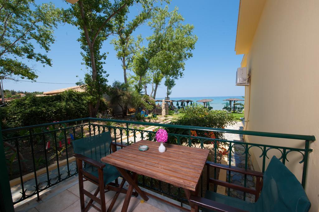 Zarkadis Beach Apartments Tsiliví Eksteriør bilde