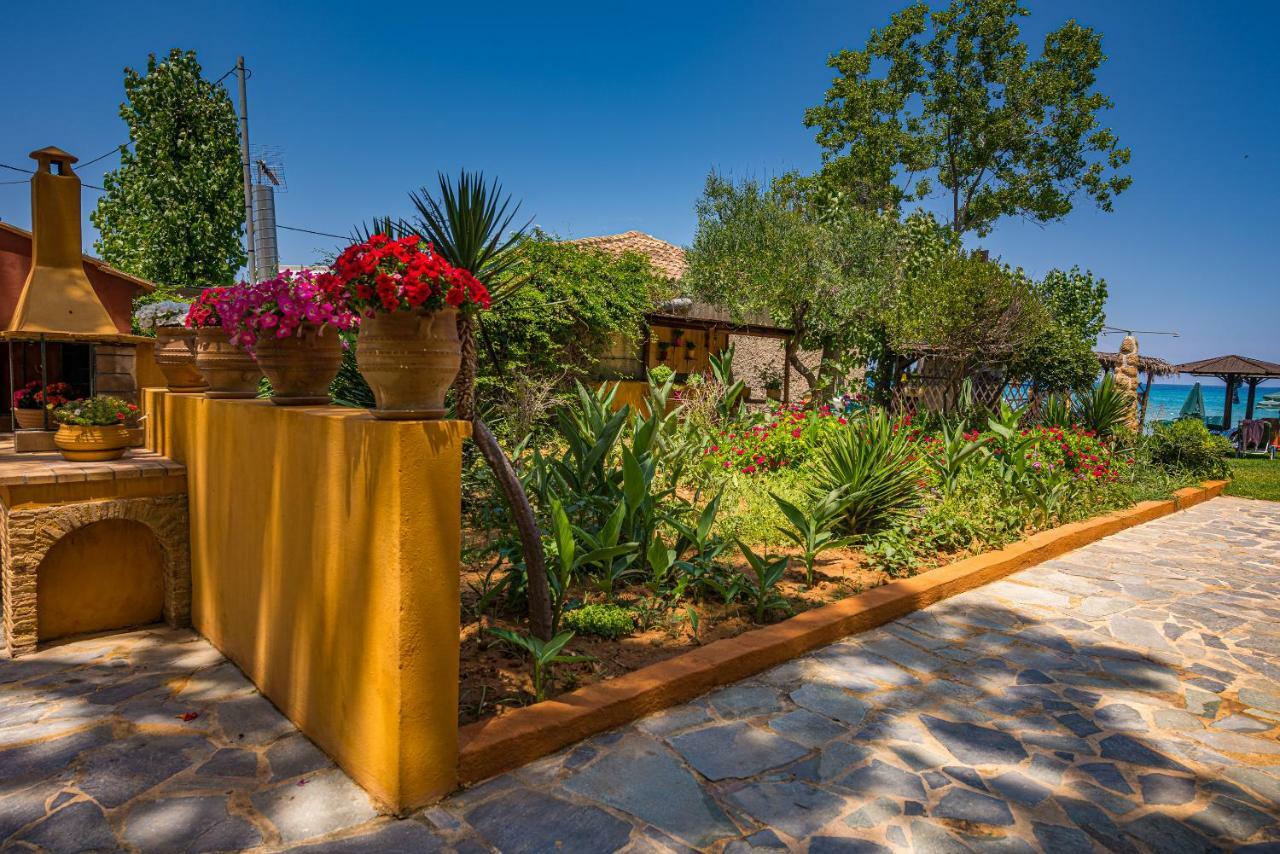 Zarkadis Beach Apartments Tsiliví Eksteriør bilde