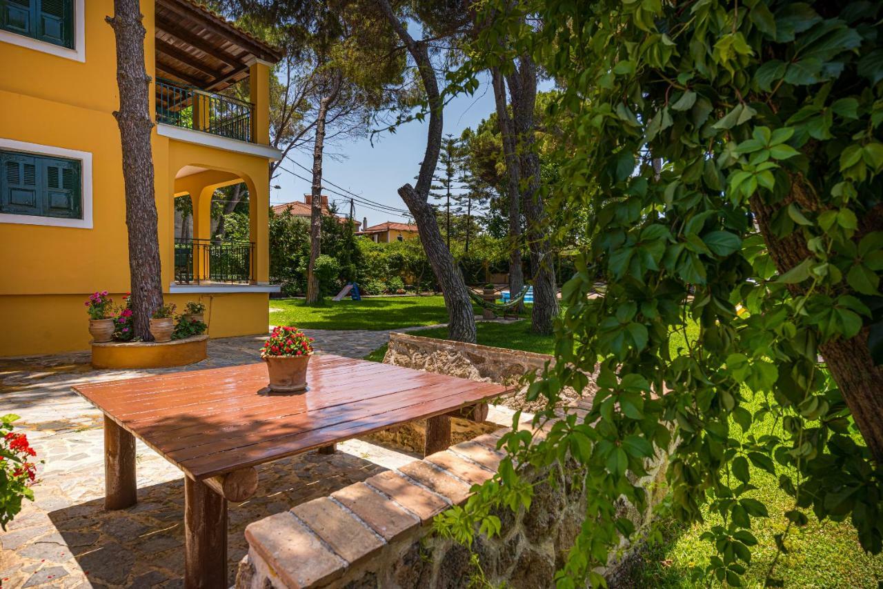 Zarkadis Beach Apartments Tsiliví Eksteriør bilde